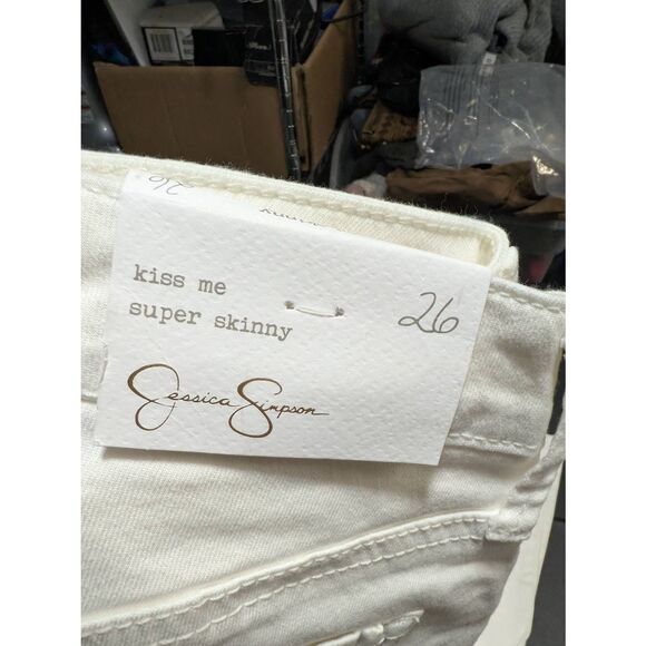 NWT Jessica Simpson "Kiss Me" Skinny Jeans White Women's Size 26 - Picture 2 of 9